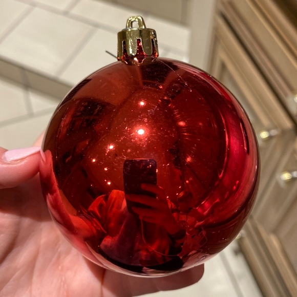 Christmas Ornament Shiny Shatter Proof Red Balls - 10pcs - Picture 6 of 6
